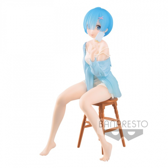 Re: Zero Starting Life - Figurine relax time - Rem summer version